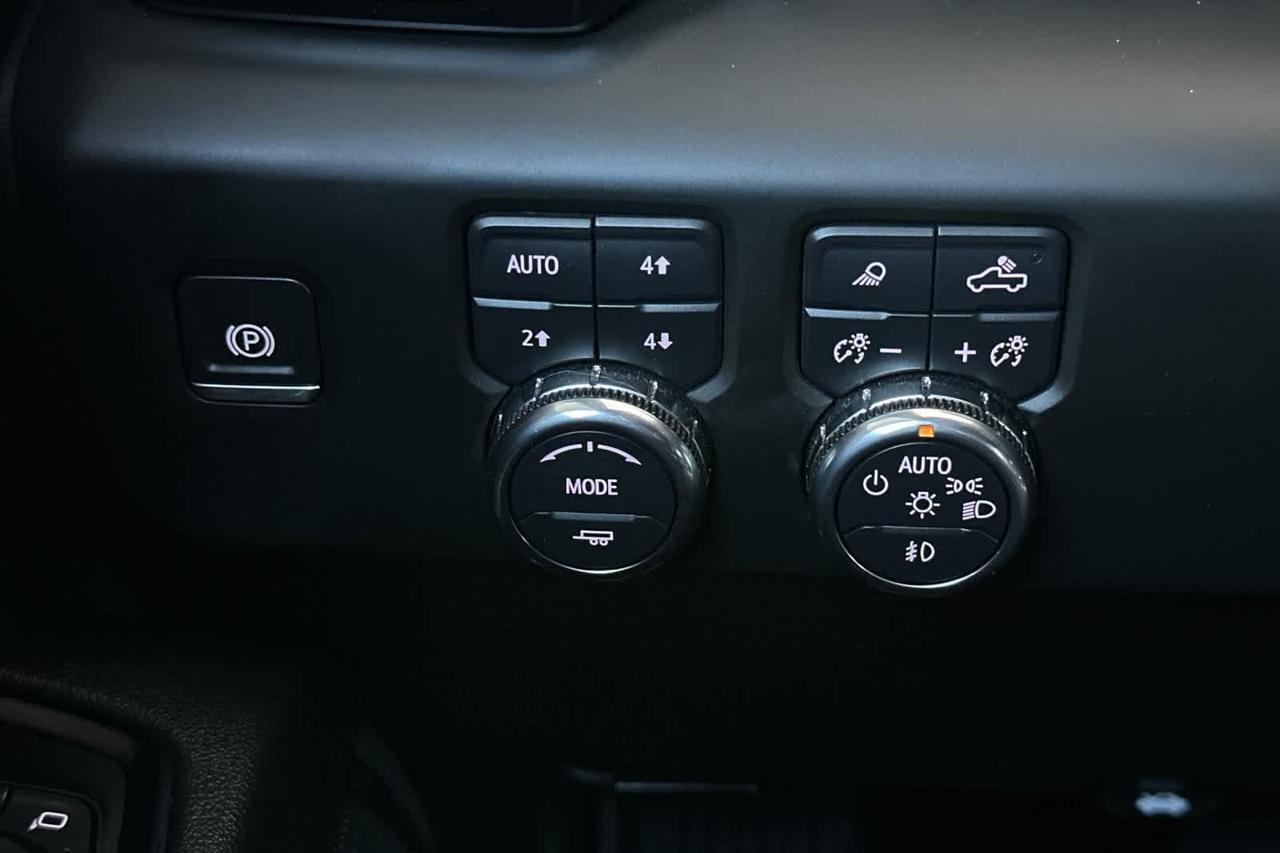 2024 GMC Sierra 1500 AT4 Roseville CA