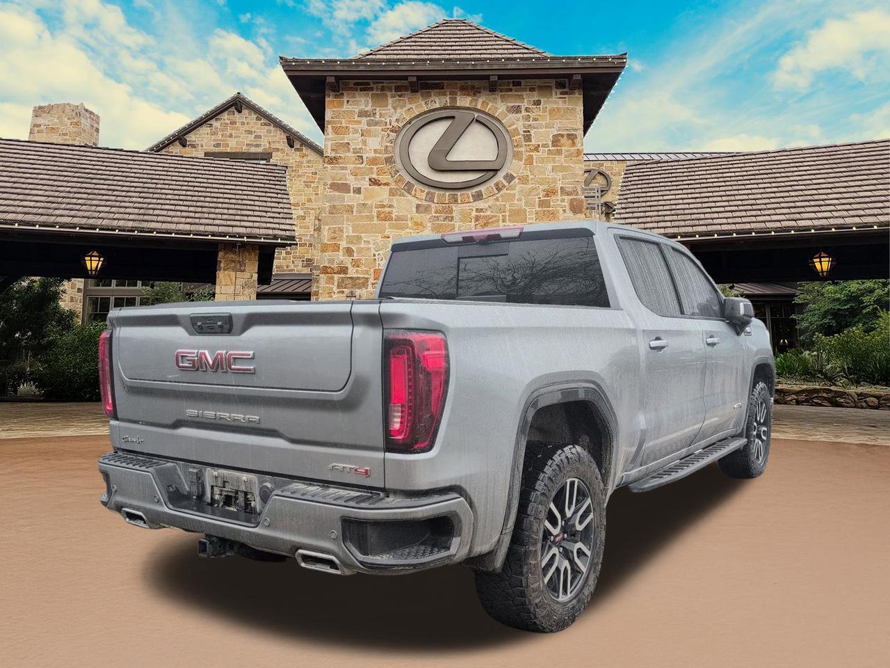 2024 GMC Sierra 1500 AT4