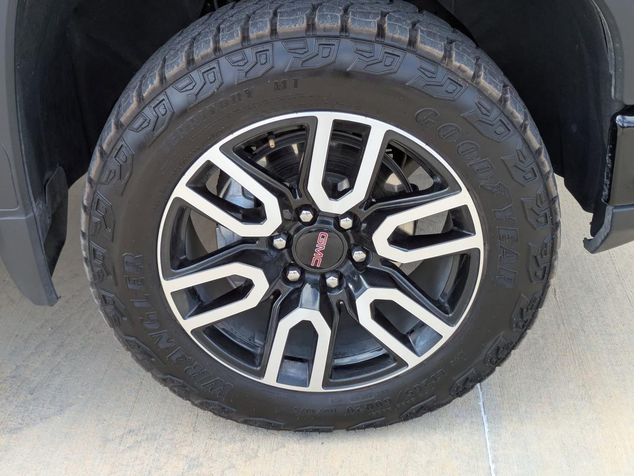 2024 GMC Sierra 1500 AT4 Castroville TX