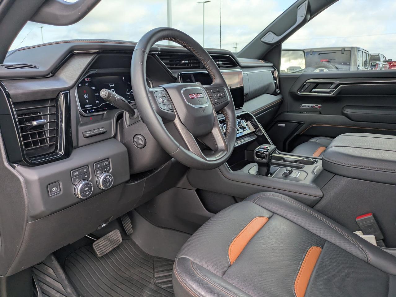 2024 GMC Sierra 1500 AT4 Castroville TX