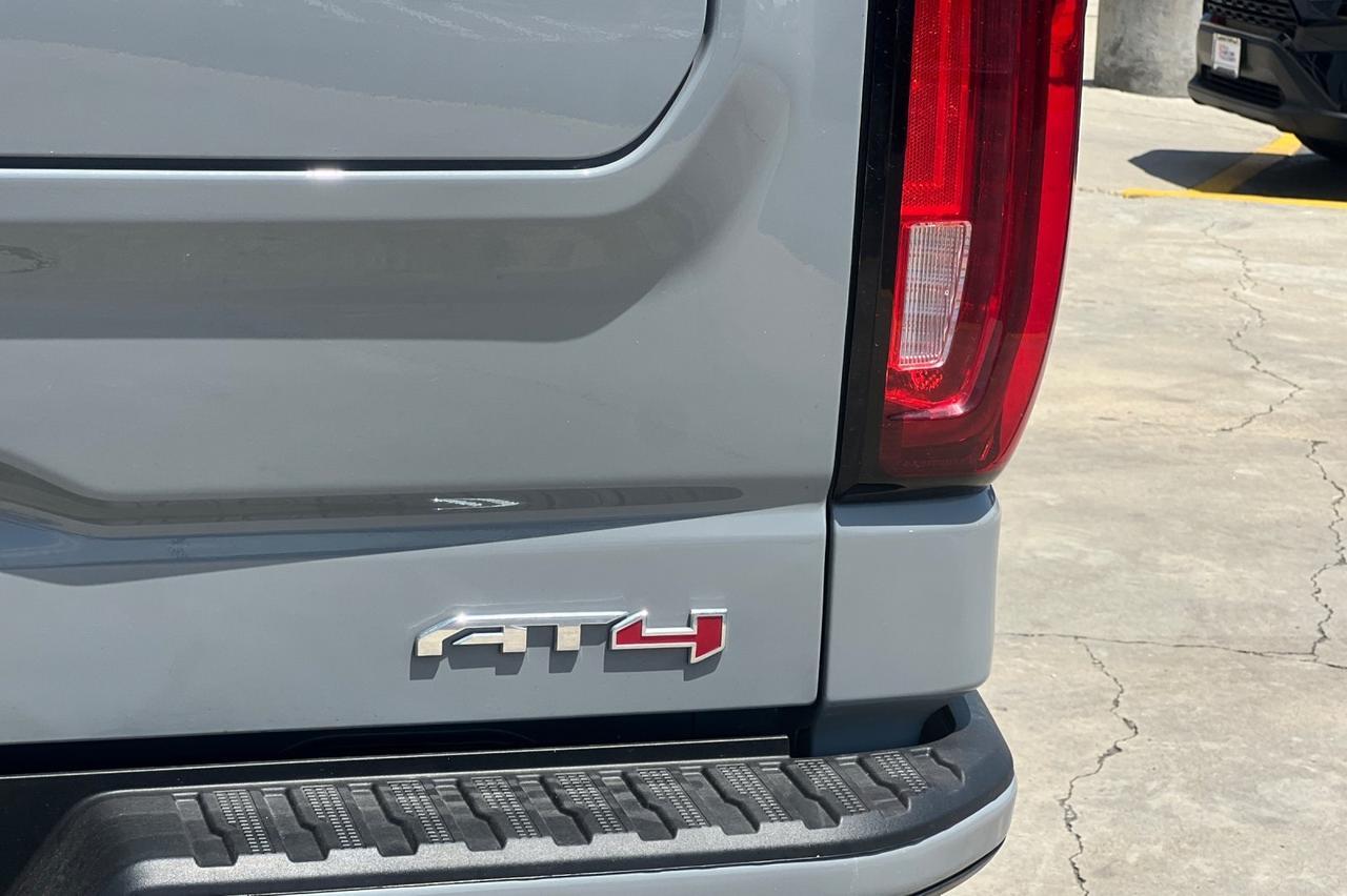 2024 GMC Sierra 1500 AT4 Ontario OR