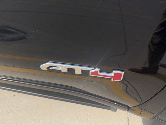 2024 GMC Sierra 1500 AT4 West Burlington IA