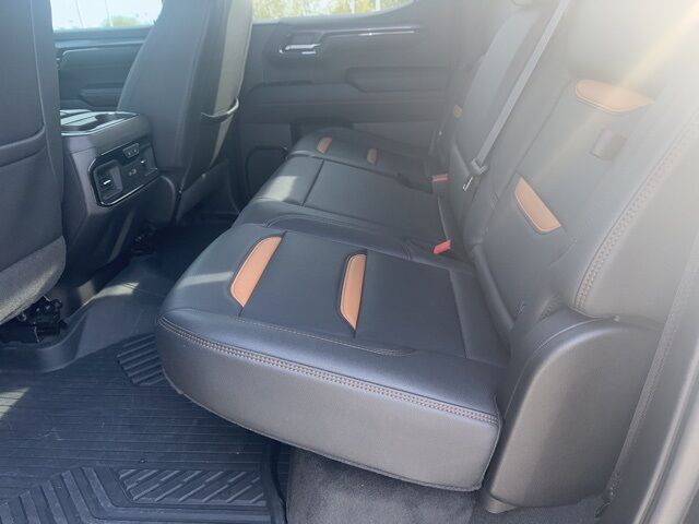 2024 GMC Sierra 1500 AT4 West Burlington IA