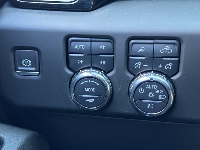 2024 GMC Sierra 1500 AT4 North Dartmouth MA