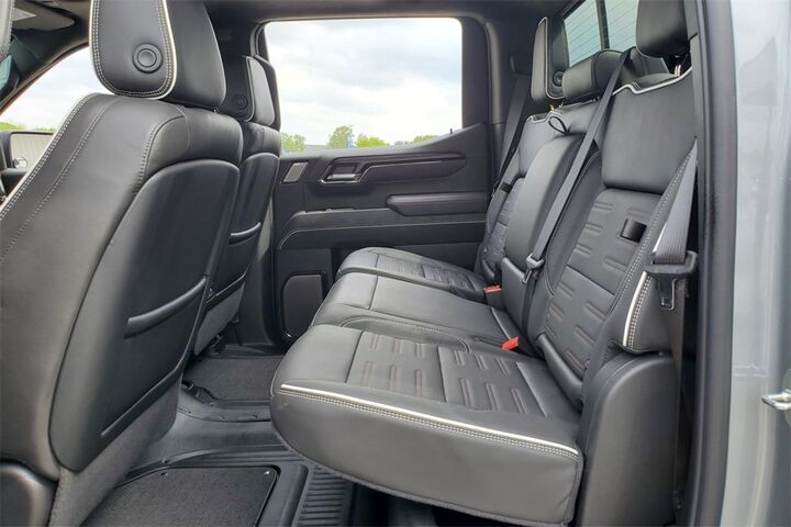 2024 GMC Sierra 1500 AT4X  TX