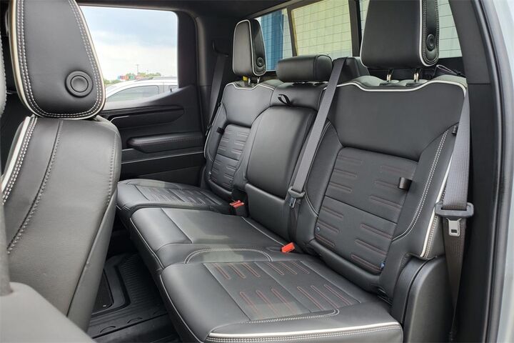 2024 GMC Sierra 1500 AT4X  TX