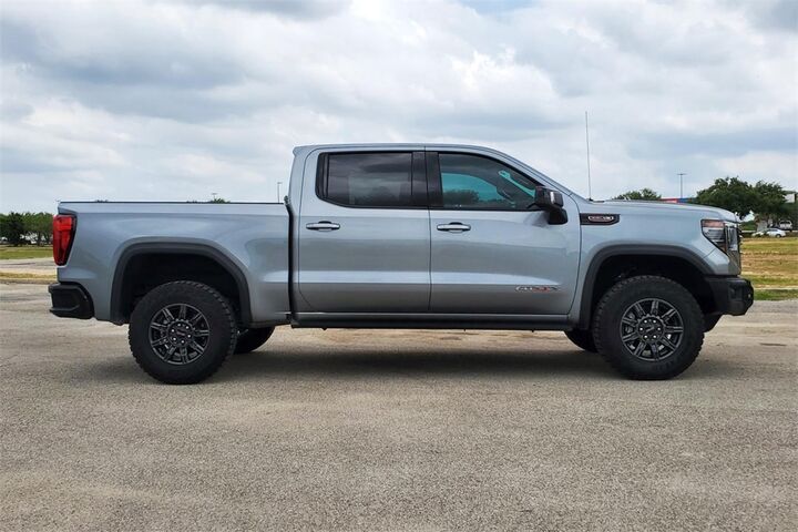 2024 GMC Sierra 1500 AT4X  TX