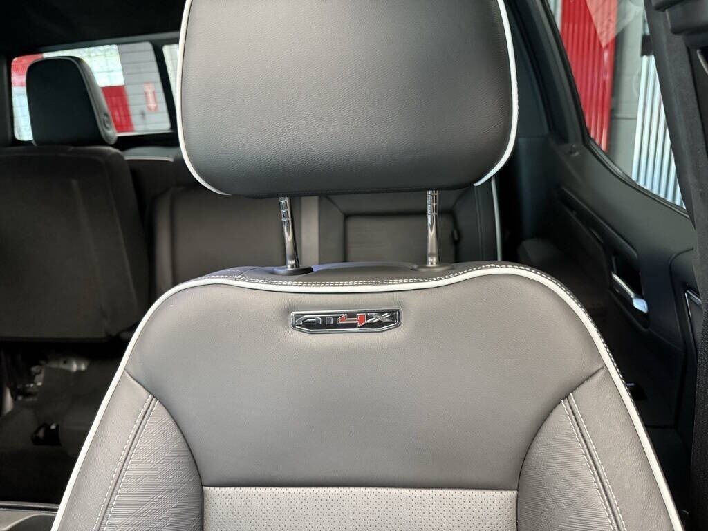 2024 GMC Sierra 1500 AT4X Royal Oak MI