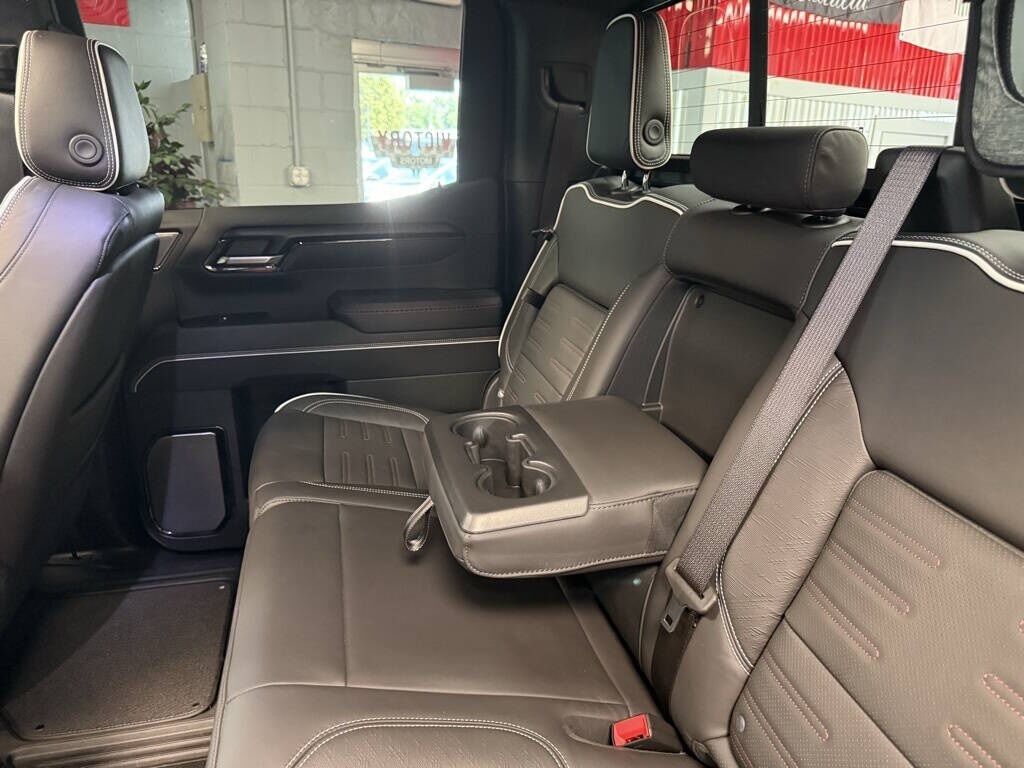 2024 GMC Sierra 1500 AT4X Royal Oak MI