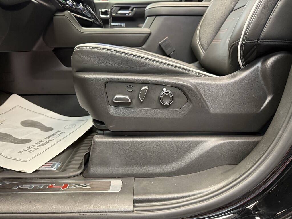 2024 GMC Sierra 1500 AT4X Royal Oak MI