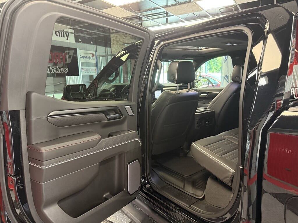 2024 GMC Sierra 1500 AT4X Royal Oak MI