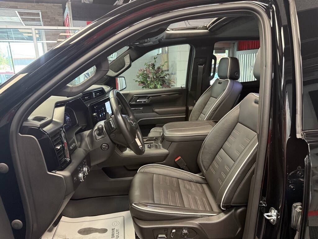 2024 GMC Sierra 1500 AT4X Royal Oak MI