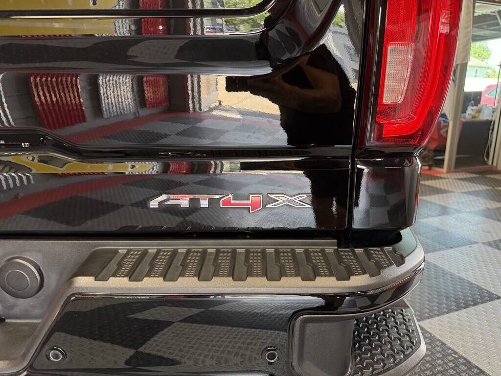 2024 GMC Sierra 1500 AT4X Royal Oak MI