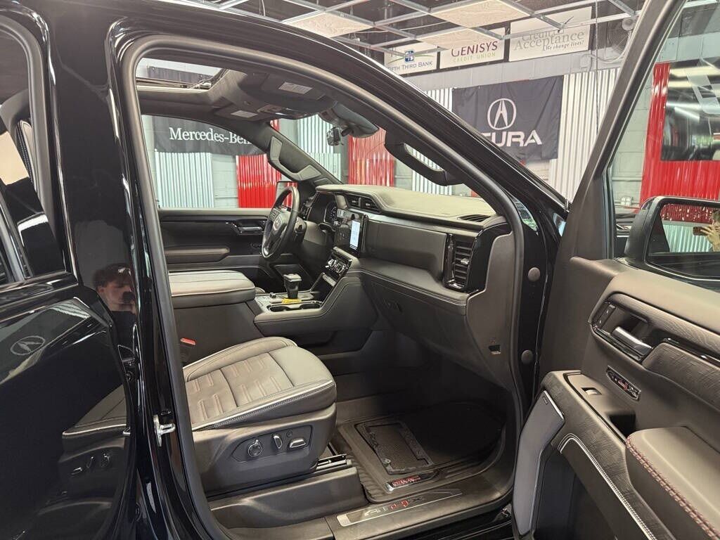 2024 GMC Sierra 1500 AT4X Royal Oak MI