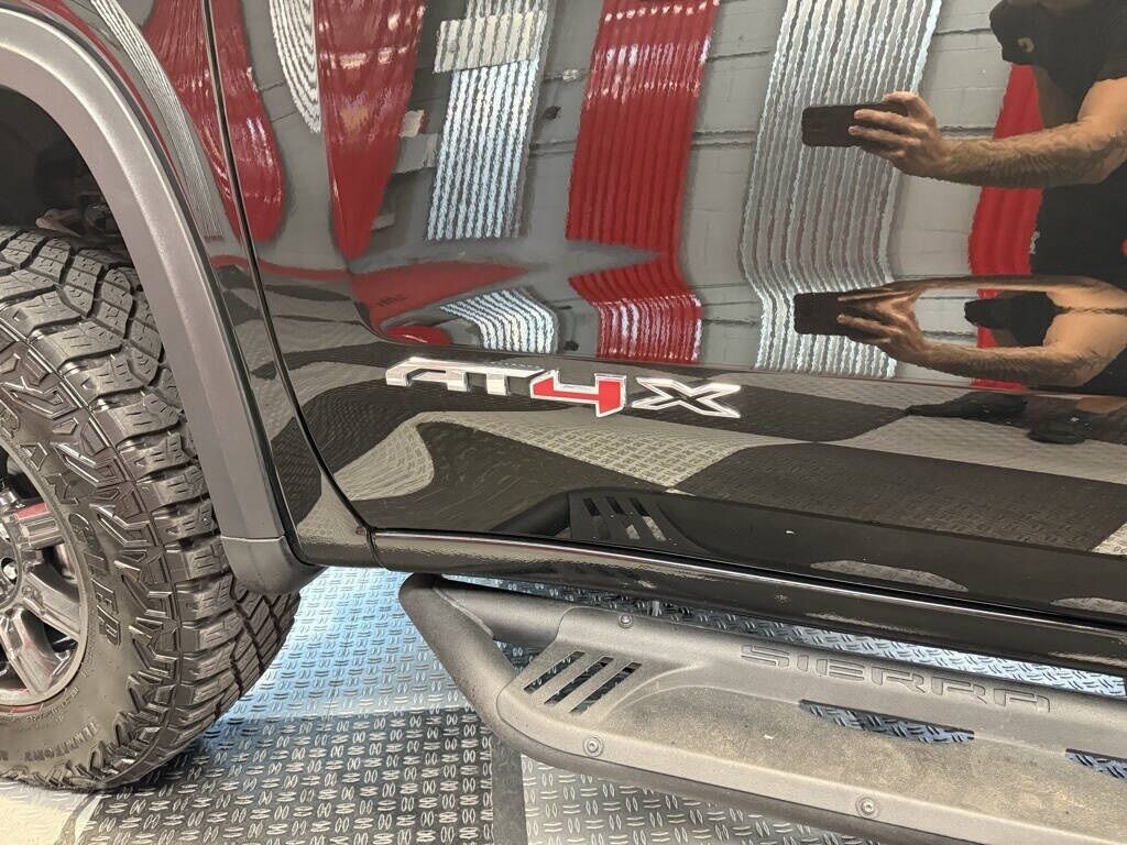 2024 GMC Sierra 1500 AT4X Royal Oak MI