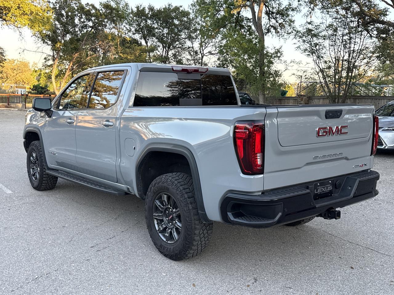 2024 GMC Sierra 1500 AT4X