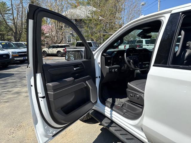 2024 GMC Sierra 1500 AT4X North Dartmouth MA