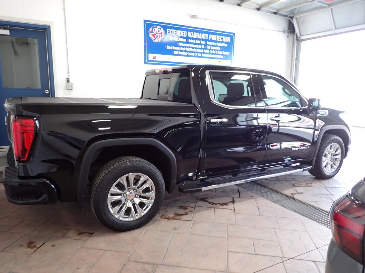 2024 GMC Sierra 1500 Denali 4WD CREW CAB 5'8" BOX LEATHER NAVI Listowel ON