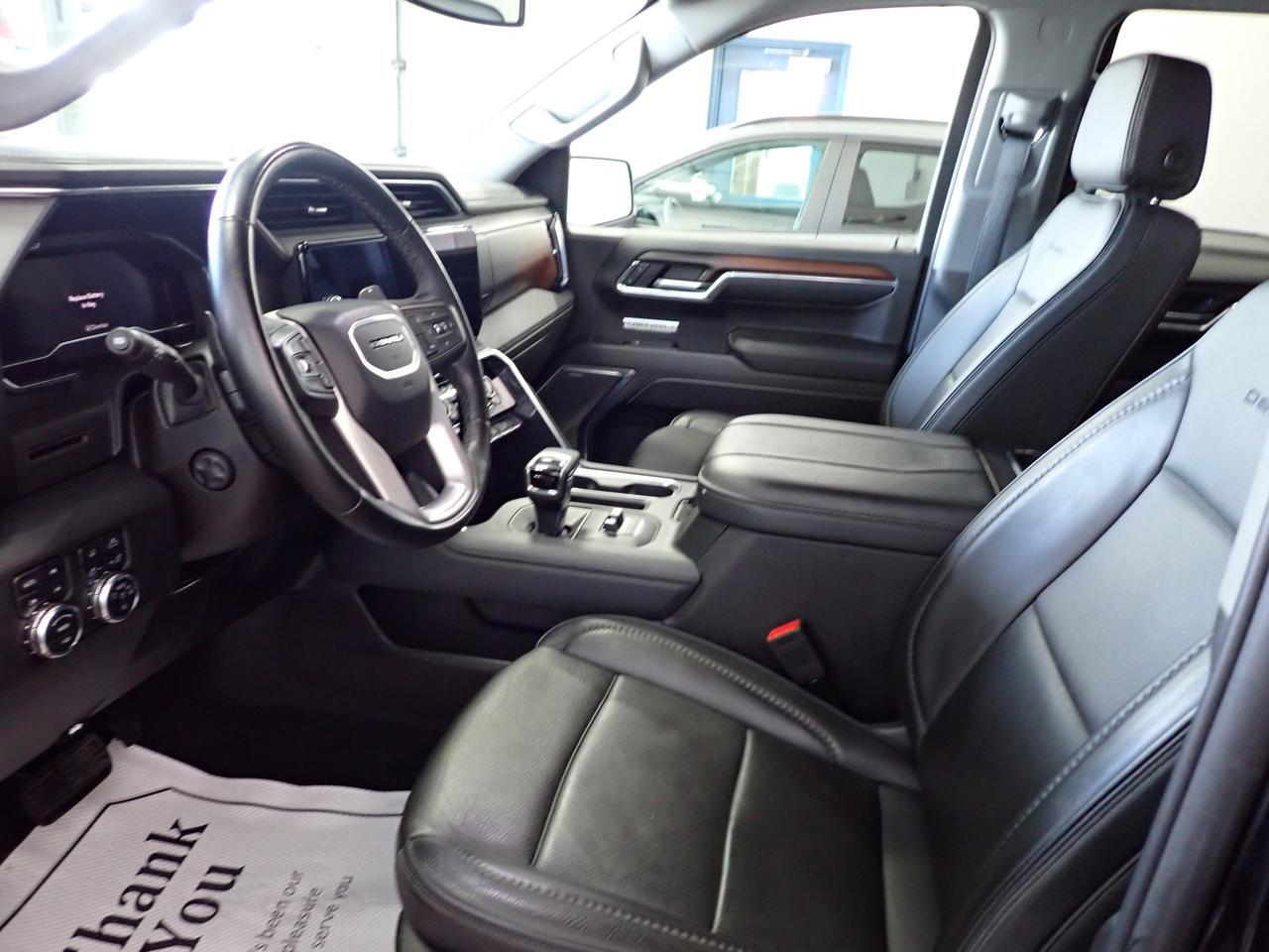 2024 GMC Sierra 1500 Denali 4WD CREW CAB 5'8" BOX LEATHER NAVI Listowel ON
