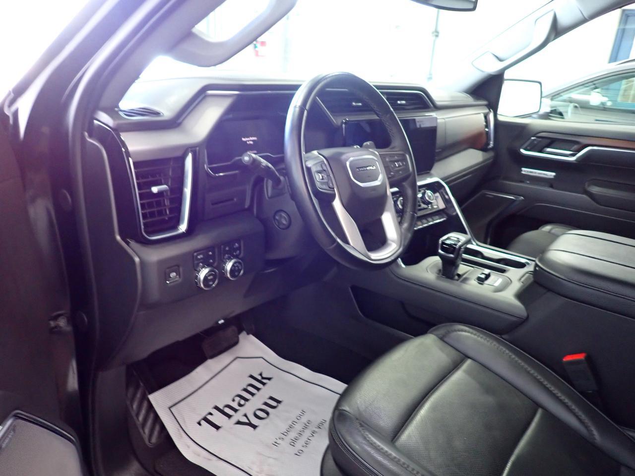 2024 GMC Sierra 1500 Denali 4WD CREW CAB 5'8" BOX LEATHER NAVI Listowel ON