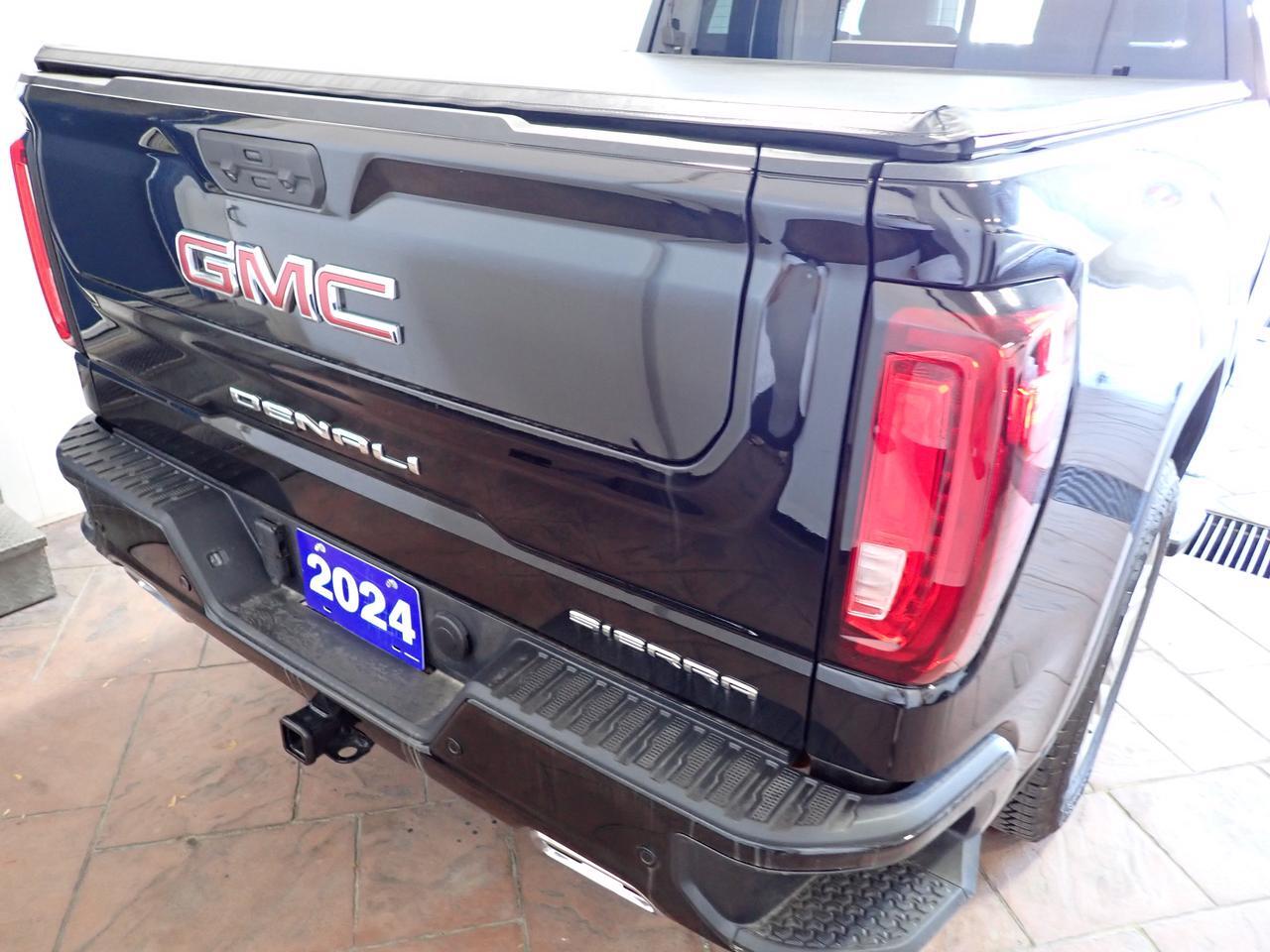 2024 GMC Sierra 1500 Denali 4WD CREW CAB 5'8" BOX LEATHER NAVI Listowel ON