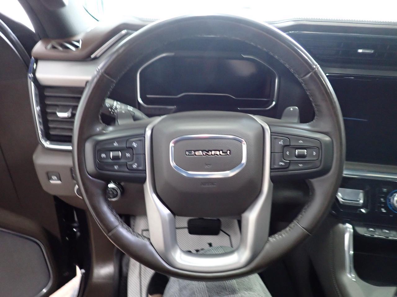 2024 GMC Sierra 1500 Denali 4WD CREW CAB *DIESEL* LEATHER NAVI SUNROOF 5'8" BOX Listowel ON