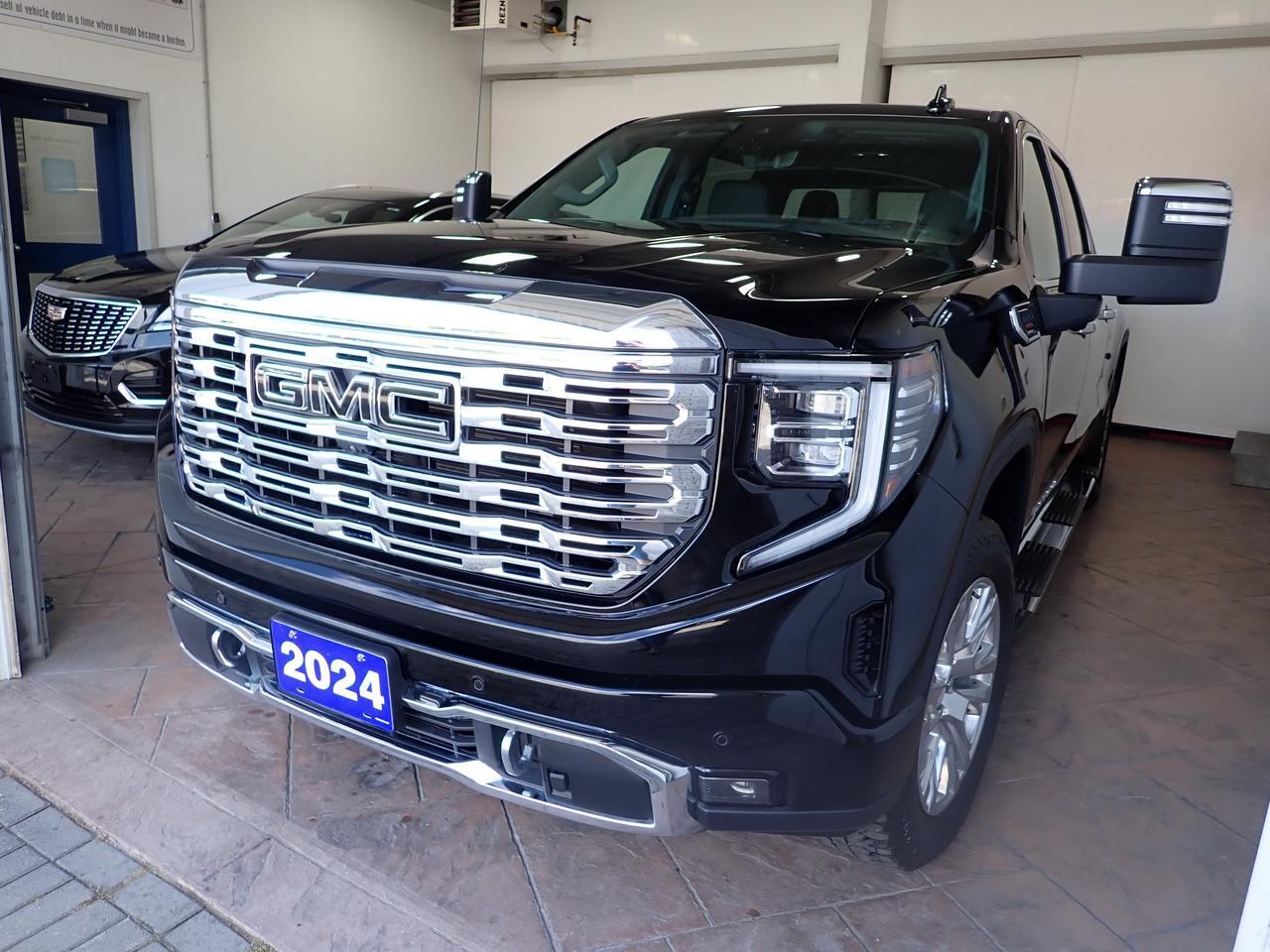 2024 GMC Sierra 1500 Denali 4WD CREW CAB *DIESEL* LEATHER SUNROOF LEATHER Listowel ON