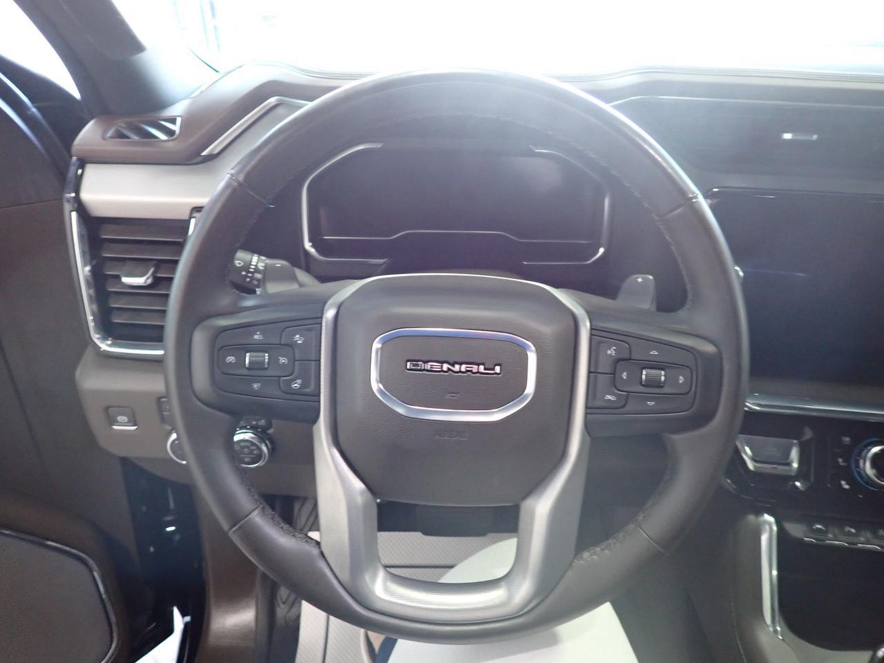 2024 GMC Sierra 1500 Denali 4WD CREW CAB LEATHER NAVI Listowel ON