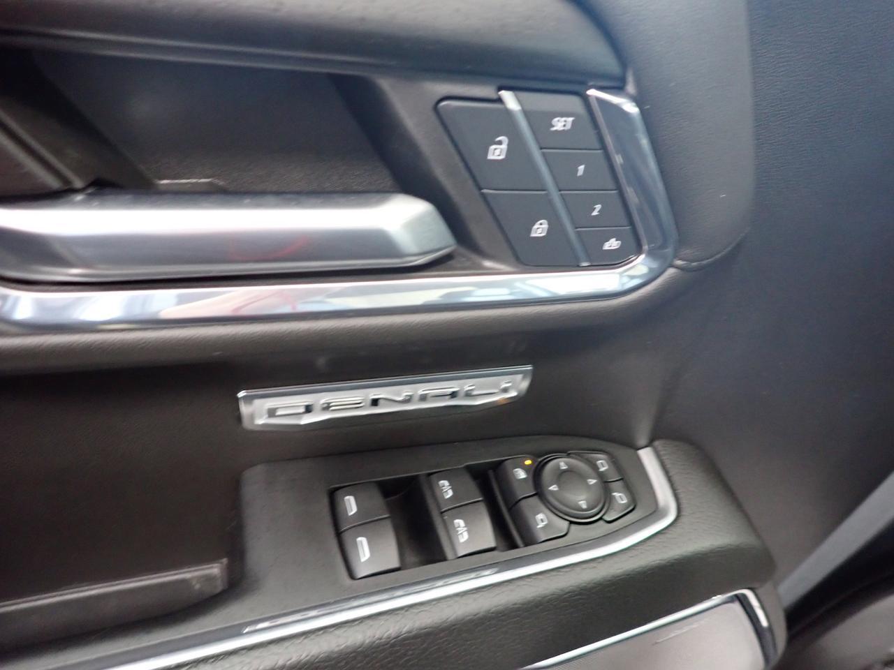 2024 GMC Sierra 1500 Denali 4WD CREW CAB LEATHER RESERVE PKG 22' WH NAVI SUNROOF Listowel ON