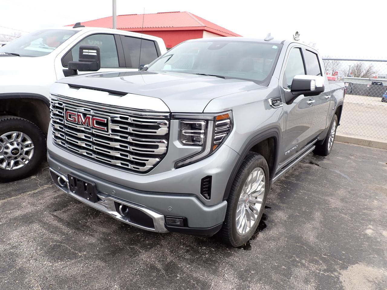 2024 GMC Sierra 1500 Denali 4WD CREW CAB Listowel ON