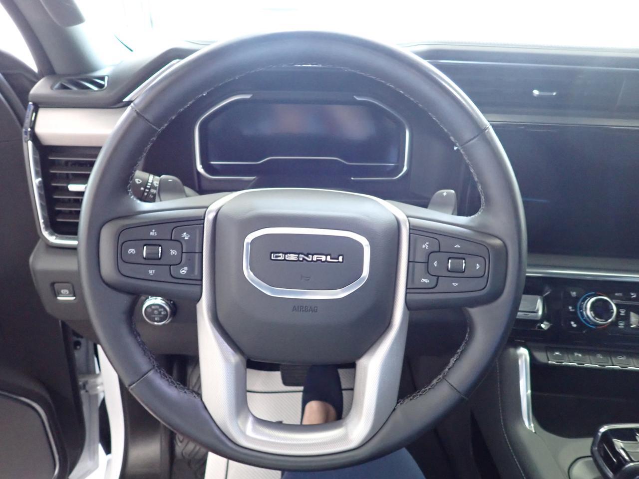 2024 GMC Sierra 1500 Denali 4WD CREW CAB RESERVE LEATHER SUNROOF PWR BOARD 5'8" BOX Listowel ON