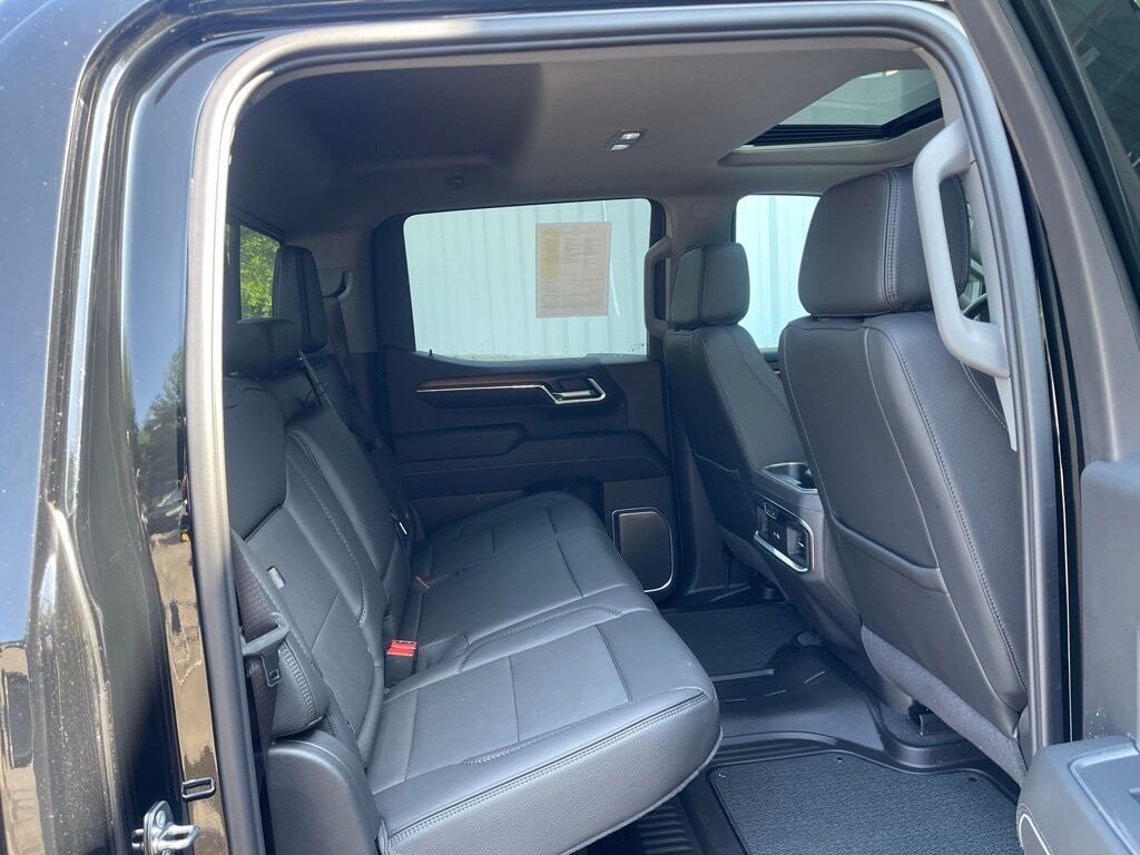 2024 GMC Sierra 1500 Denali Orange MA