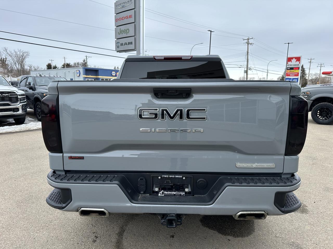 2024 GMC Sierra 1500 Elevation | V8 Engine | 4WD | NAV | Heated Seats | Remote Start | Backup Camera | Towing Capability Redwater AB