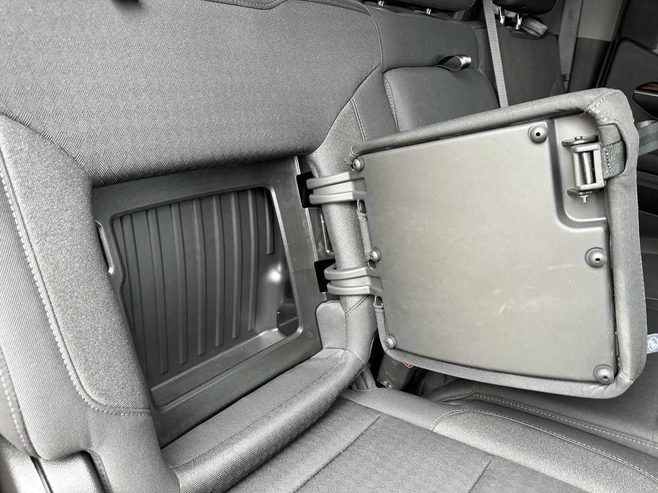 2024 GMC Sierra 1500 Elevation | V8 Engine | 4WD | NAV | Heated Seats | Remote Start | Backup Camera | Towing Capability Redwater AB