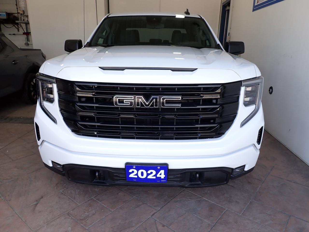 2024 GMC Sierra 1500 Elevation 4WD CREW CAB 5'8 BOX BUCKET SEATS X31 PKG Listowel ON