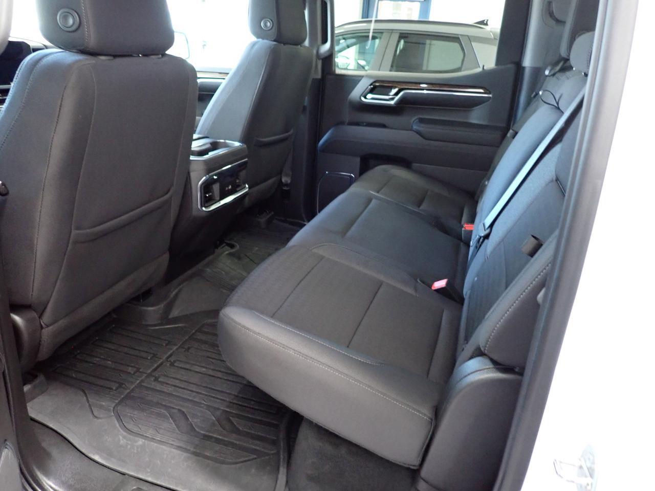 2024 GMC Sierra 1500 Elevation 4WD CREW CAB 5'8 BOX BUCKET SEATS X31 PKG Listowel ON