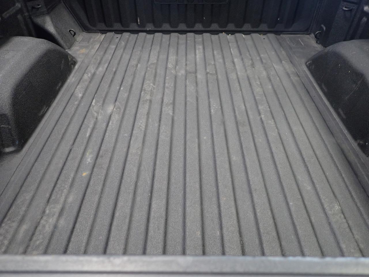 2024 GMC Sierra 1500 Elevation 4WD CREW CAB 5'8 BOX BUCKET SEATS X31 PKG Listowel ON