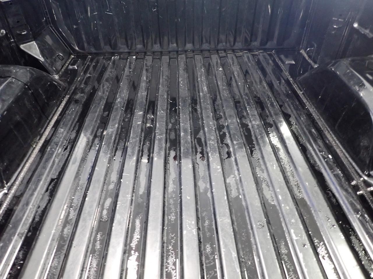 2024 GMC Sierra 1500 Elevation 4WD CREW CAB 5'8" BOX Listowel ON