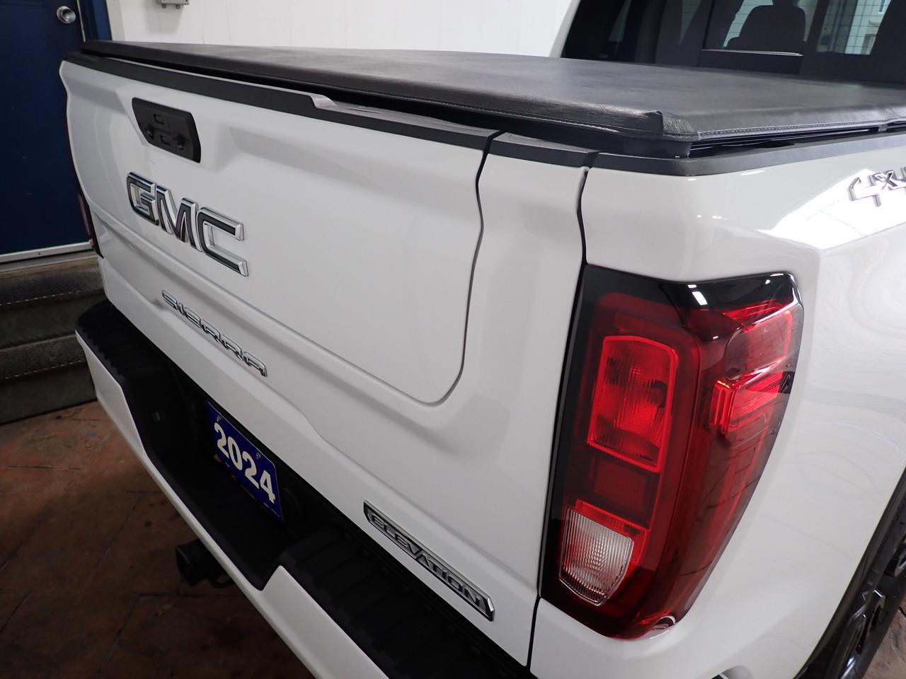 2024 GMC Sierra 1500 Elevation 4WD CREW CAB Listowel ON
