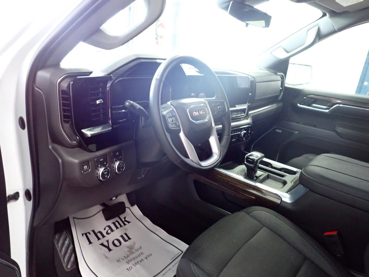 2024 GMC Sierra 1500 Elevation 4WD CREW CAB Listowel ON