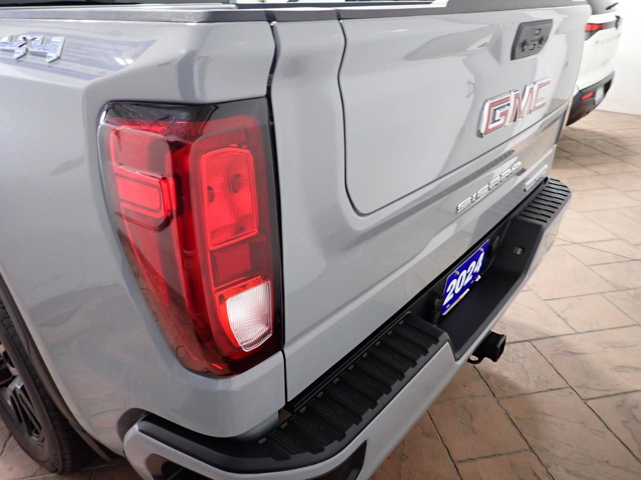 2024 GMC Sierra 1500 Elevation 4WD CREW CAB Listowel ON