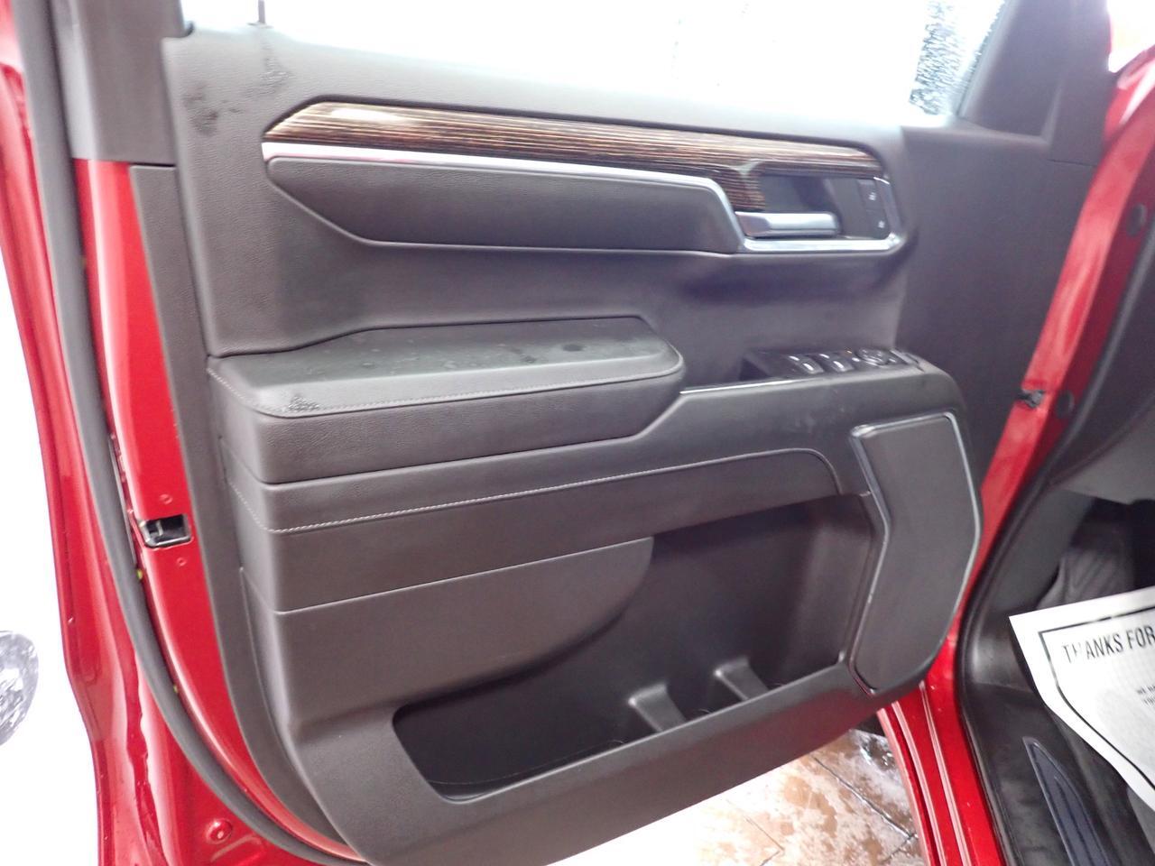 2024 GMC Sierra 1500 Elevation 4WD CREW CAB NAVI Listowel ON