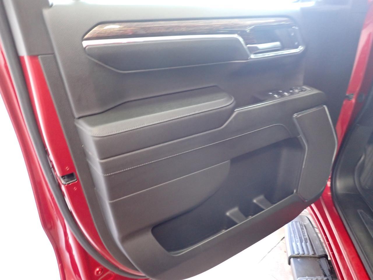 2024 GMC Sierra 1500 Elevation CREW CAB 4WD Listowel ON