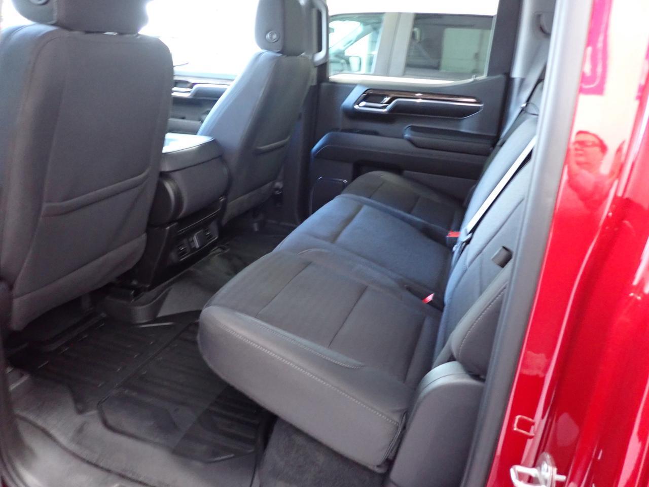 2024 GMC Sierra 1500 Elevation CREW CAB 4WD Listowel ON