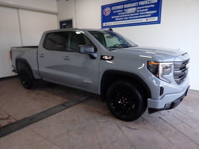 2024 GMC Sierra 1500 Elevation CREW CAB 4WD NAVI Listowel ON