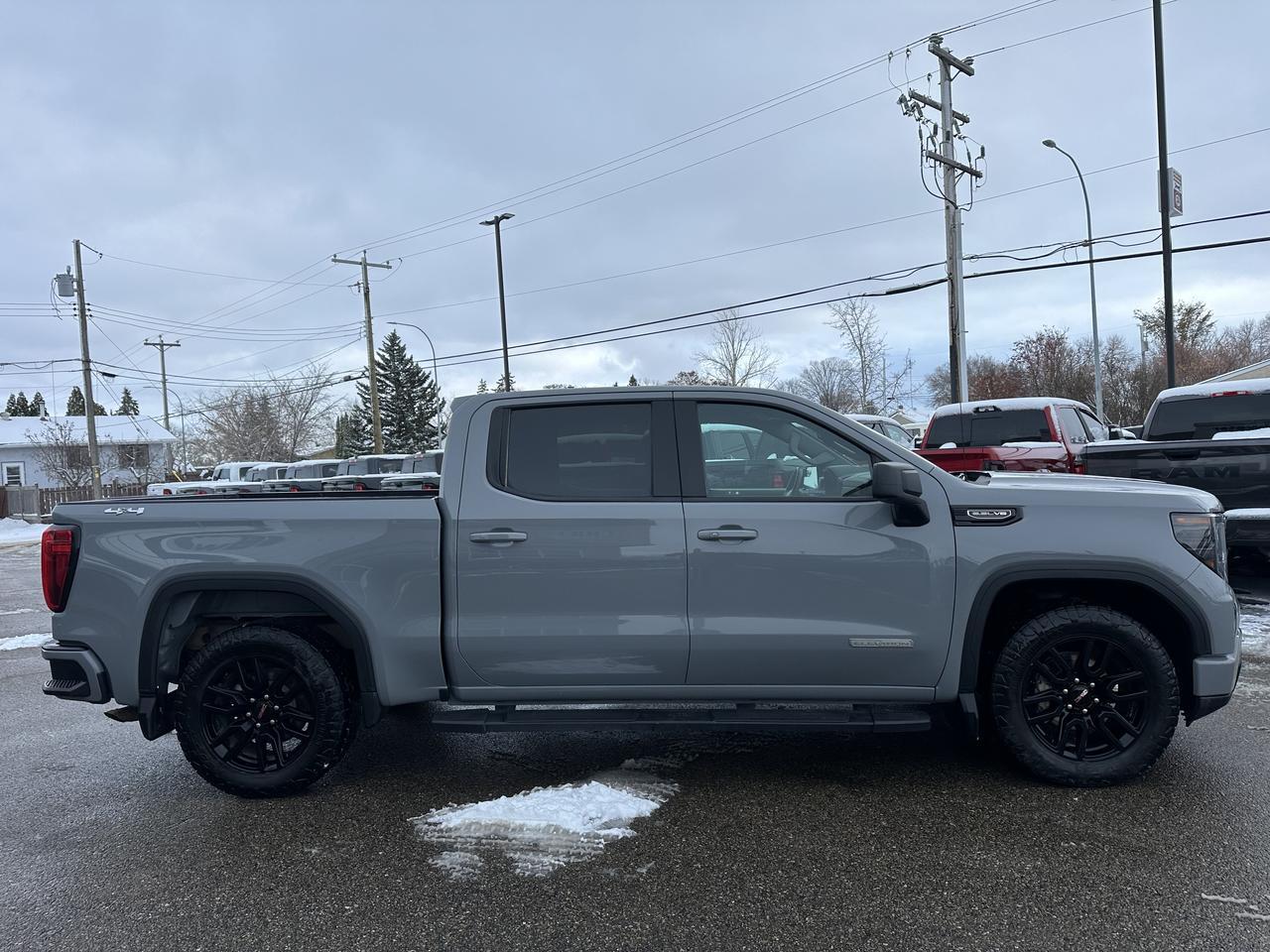 2024 GMC Sierra 1500 Elevation Crew Cab 4WD | Black Package | Tow Package | Multi Pro Tailgate | Bucket Seats | Box Liner Redwater AB