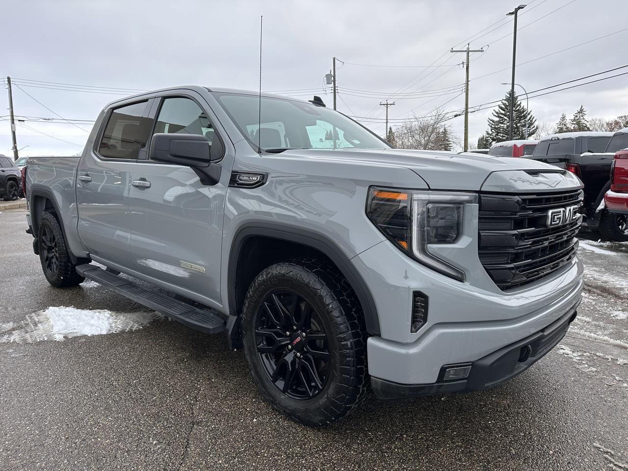 2024 GMC Sierra 1500 Elevation Crew Cab 4WD | Black Package | Tow Package | Multi Pro Tailgate | Bucket Seats | Box Liner Redwater AB