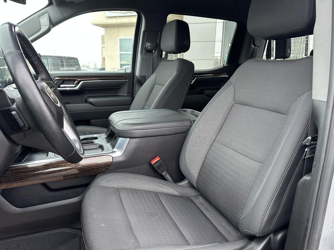 2024 GMC Sierra 1500 Elevation Crew Cab 4WD | Black Package | Tow Package | Multi Pro Tailgate | Bucket Seats | Box Liner Redwater AB