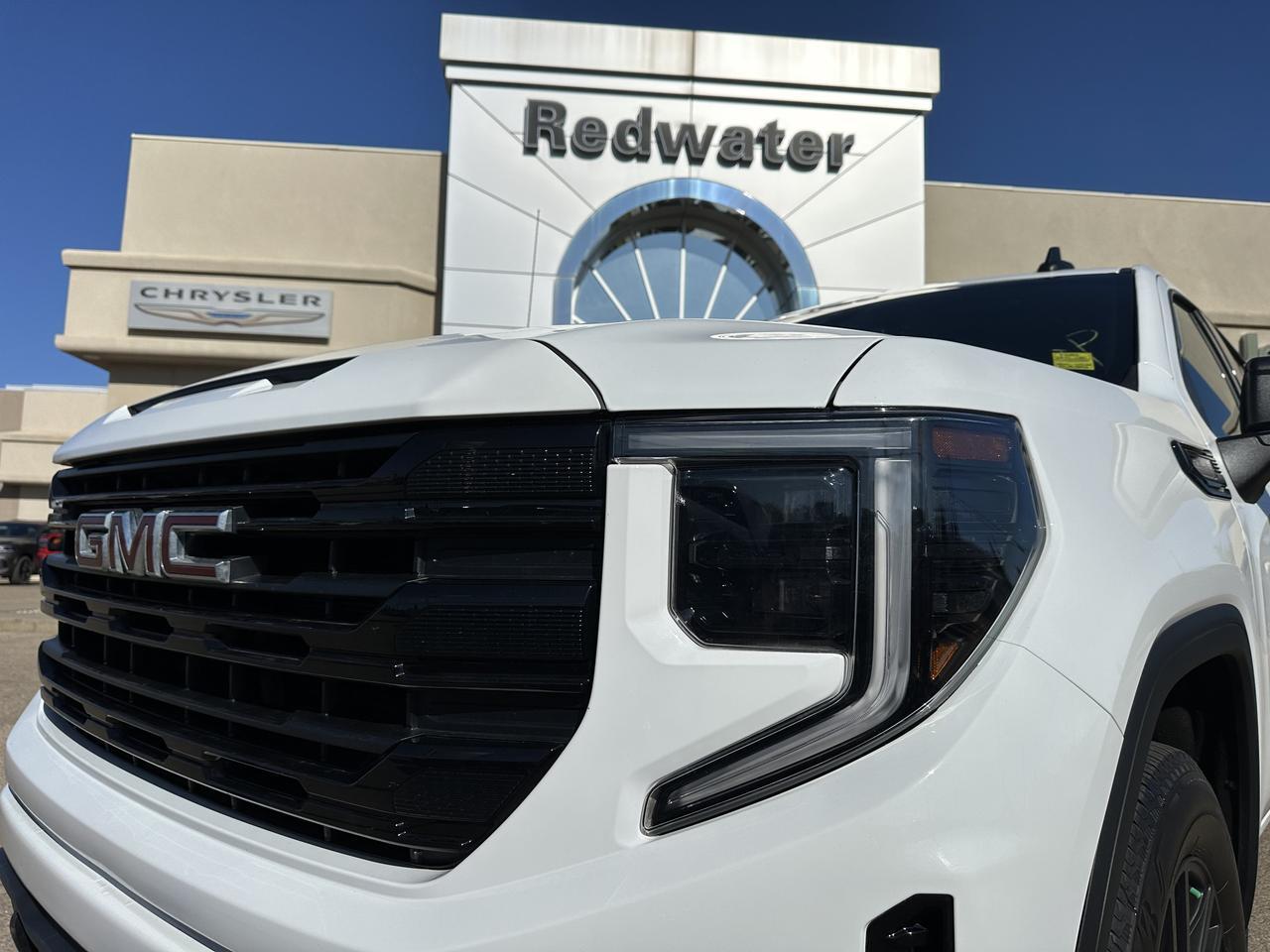 2024 GMC Sierra 1500 Elevation Crew Cab 4WD | EcoTec3 V8 | Heated Front Seats | 20IN Wheels | Towing Redwater AB