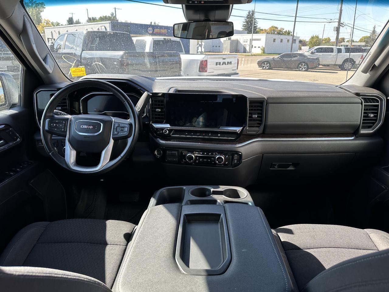 2024 GMC Sierra 1500 Elevation Crew Cab 4WD | EcoTec3 V8 | Heated Front Seats | 20IN Wheels | Towing Redwater AB